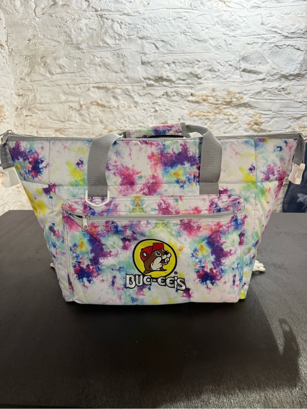 Buc-ee's Tie-Dye Logo Tote Bag in Multicolor